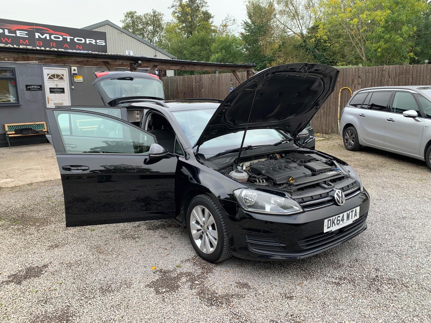 Used Volkswagen Golf 2014 for sale - 76270475: Photo 50