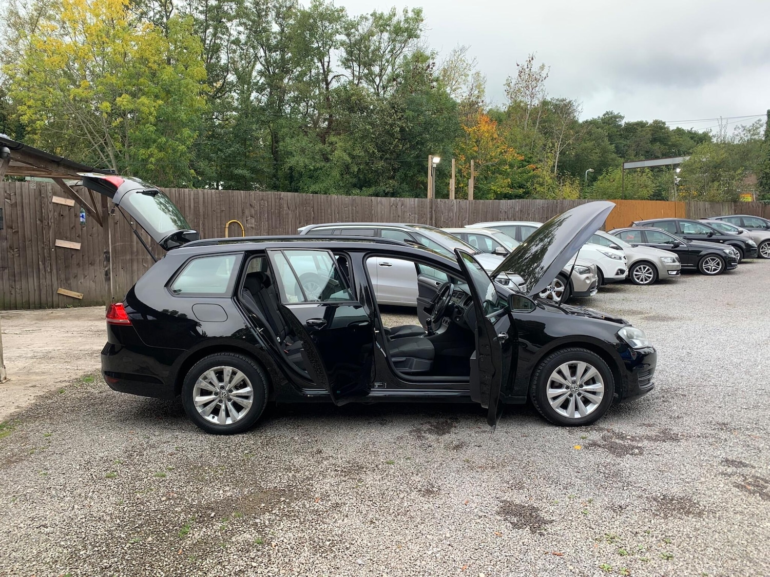 Used Volkswagen Golf 2014 for sale - 76270475: Photo 51