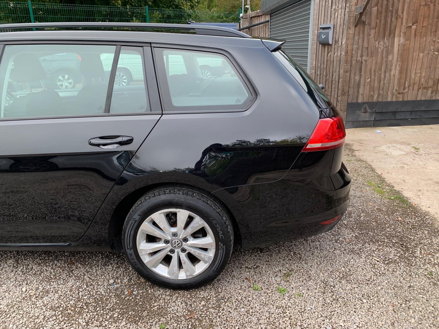 Used Volkswagen Golf 2014 for sale - 76270475: Photo 60