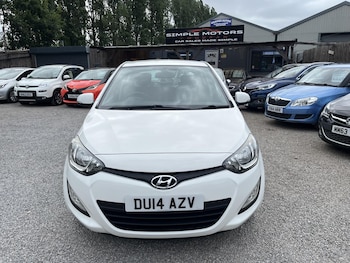 Used Hyundai i20 2014 for sale - 79572036: Photo