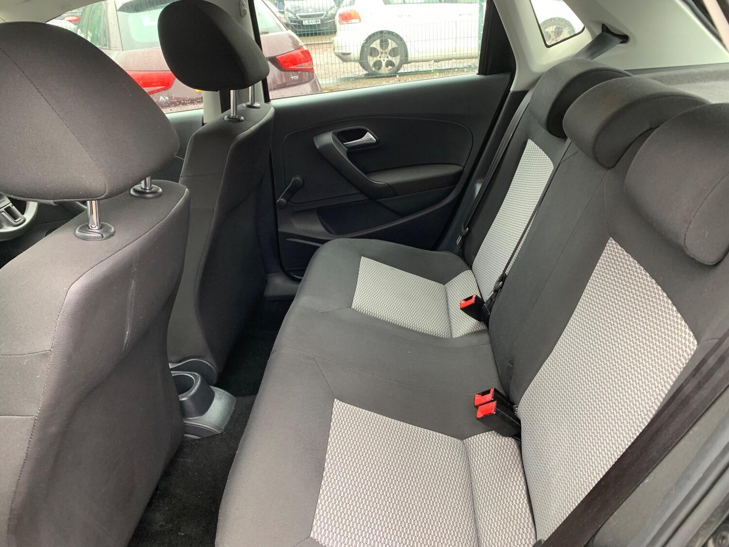 Used Volkswagen Polo for sale - 77456398: Photo 32