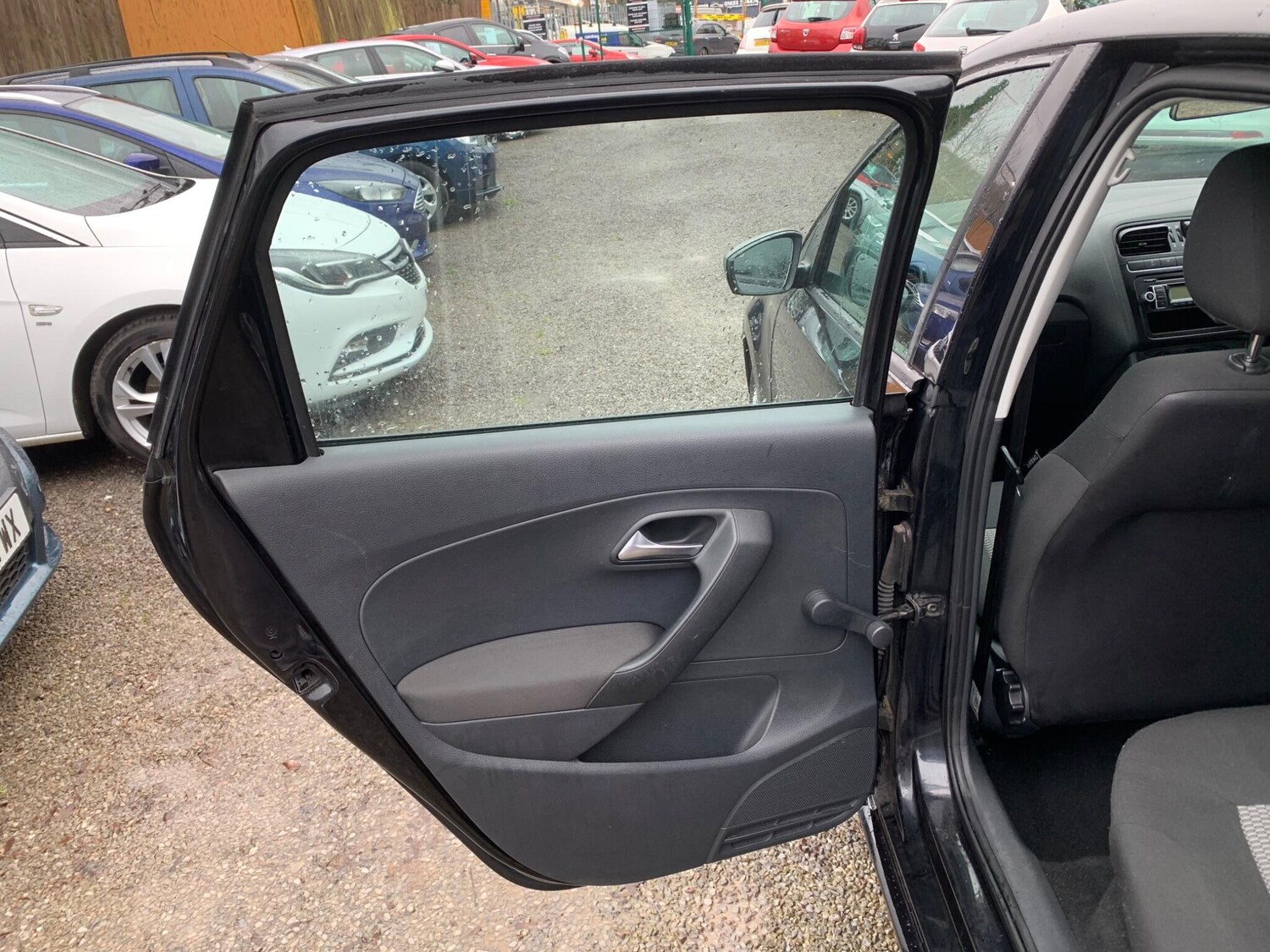 Used Volkswagen Polo for sale - 77456398: Photo 33