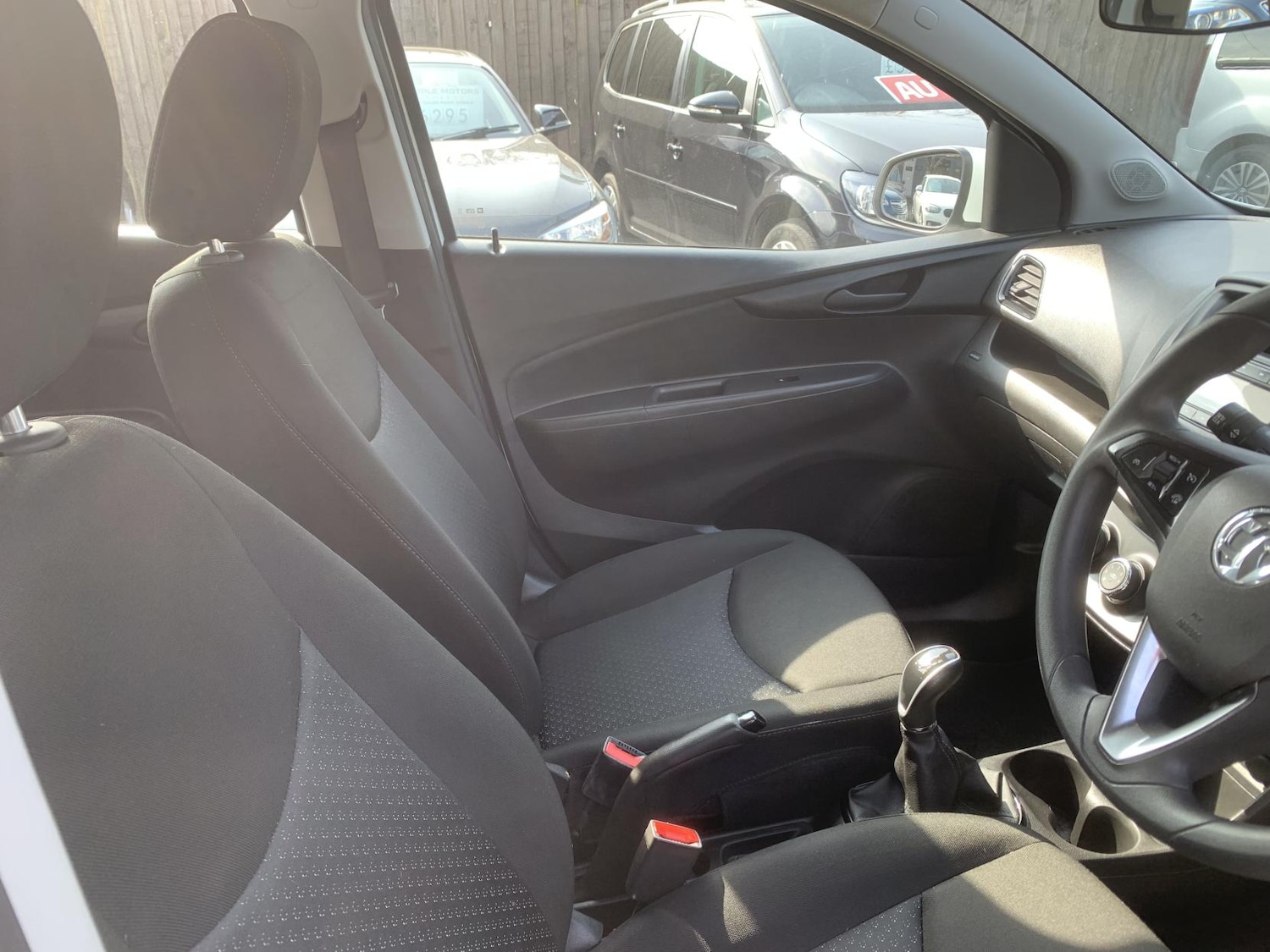 Used Vauxhall Viva 2018 for sale - 77975661: Photo 13