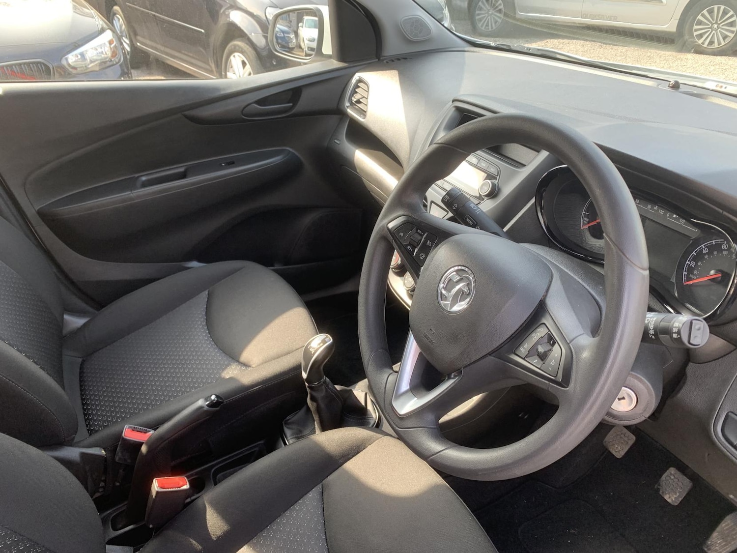 Used Vauxhall Viva 2018 for sale - 77975661: Photo 14