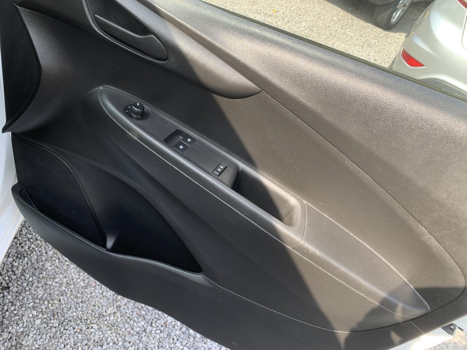 Used Vauxhall Viva 2018 for sale - 77975661: Photo 21