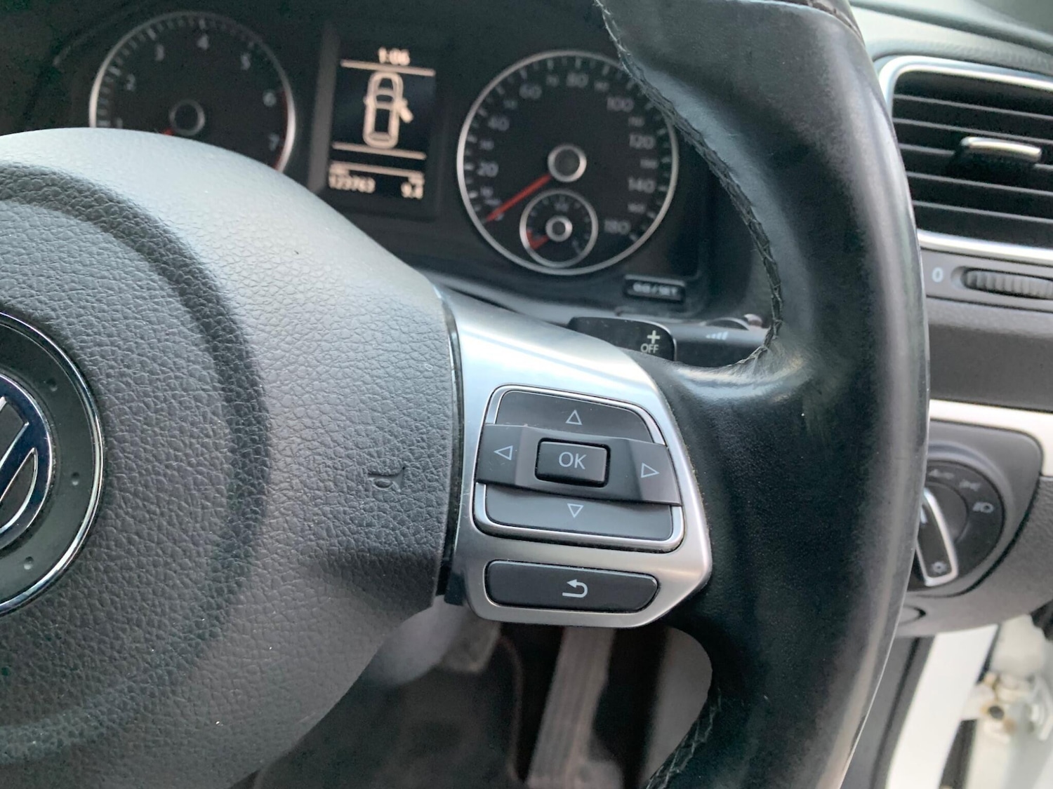 Used Volkswagen Scirocco 2010 for sale - 77049698: Photo 14