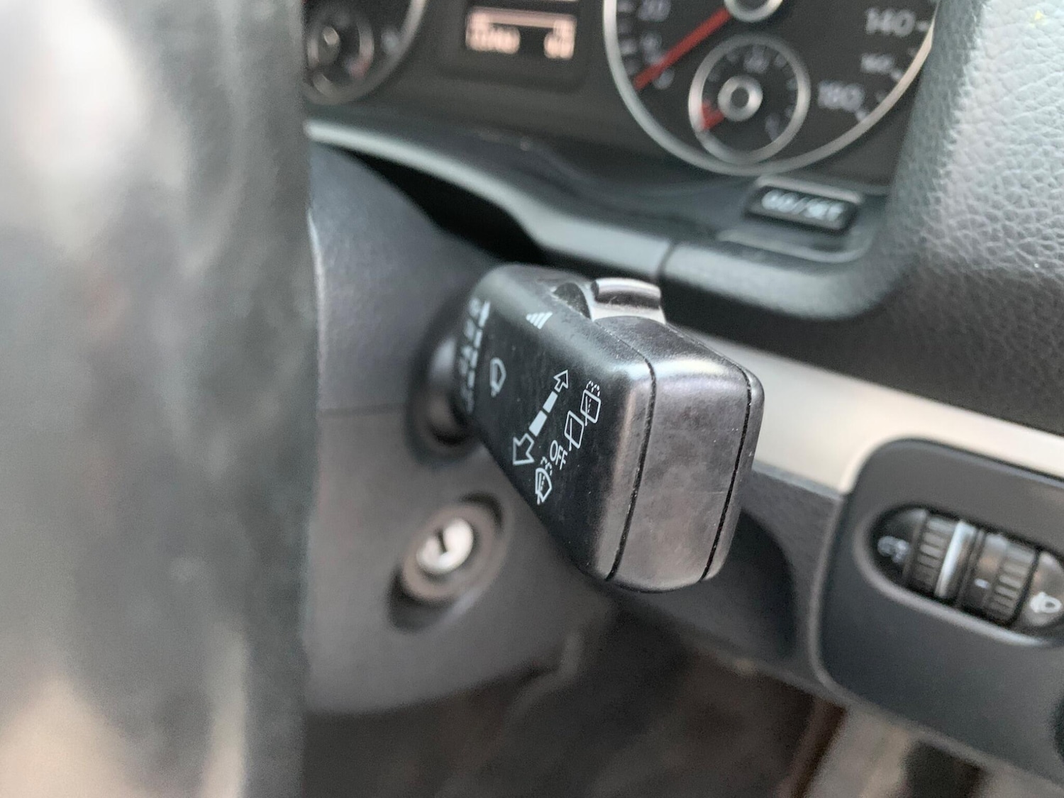 Used Volkswagen Scirocco 2010 for sale - 77049698: Photo 17