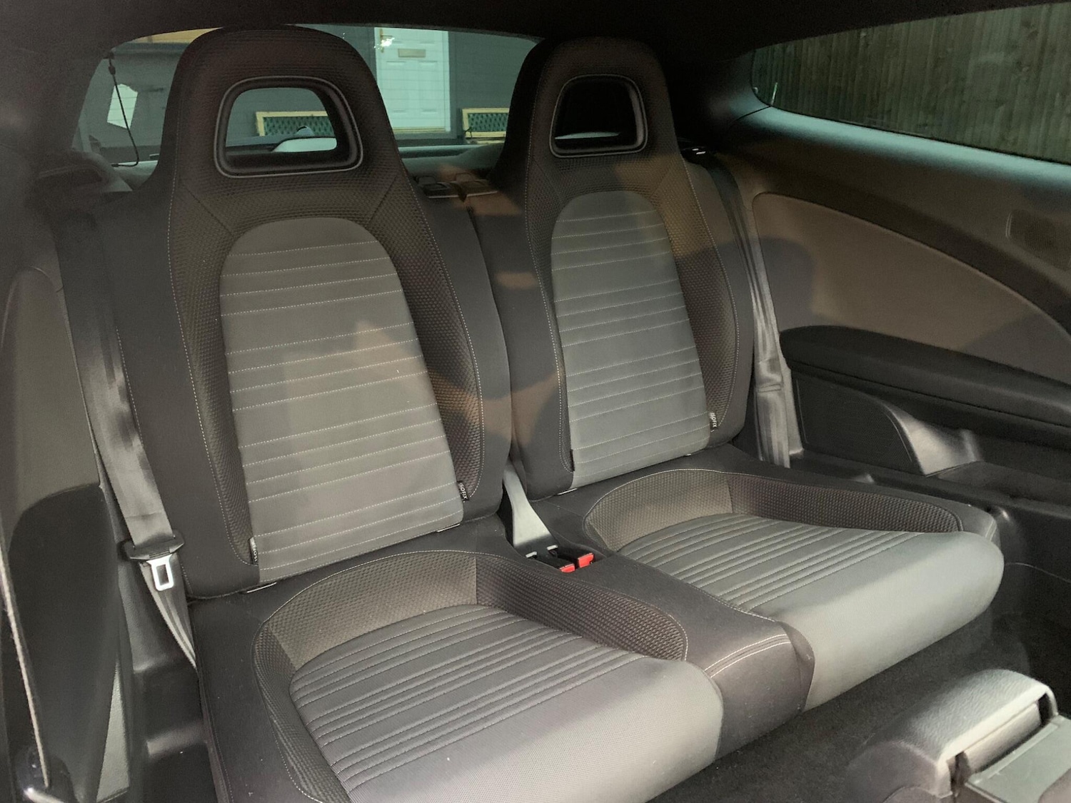 Used Volkswagen Scirocco 2010 for sale - 77049698: Photo 18