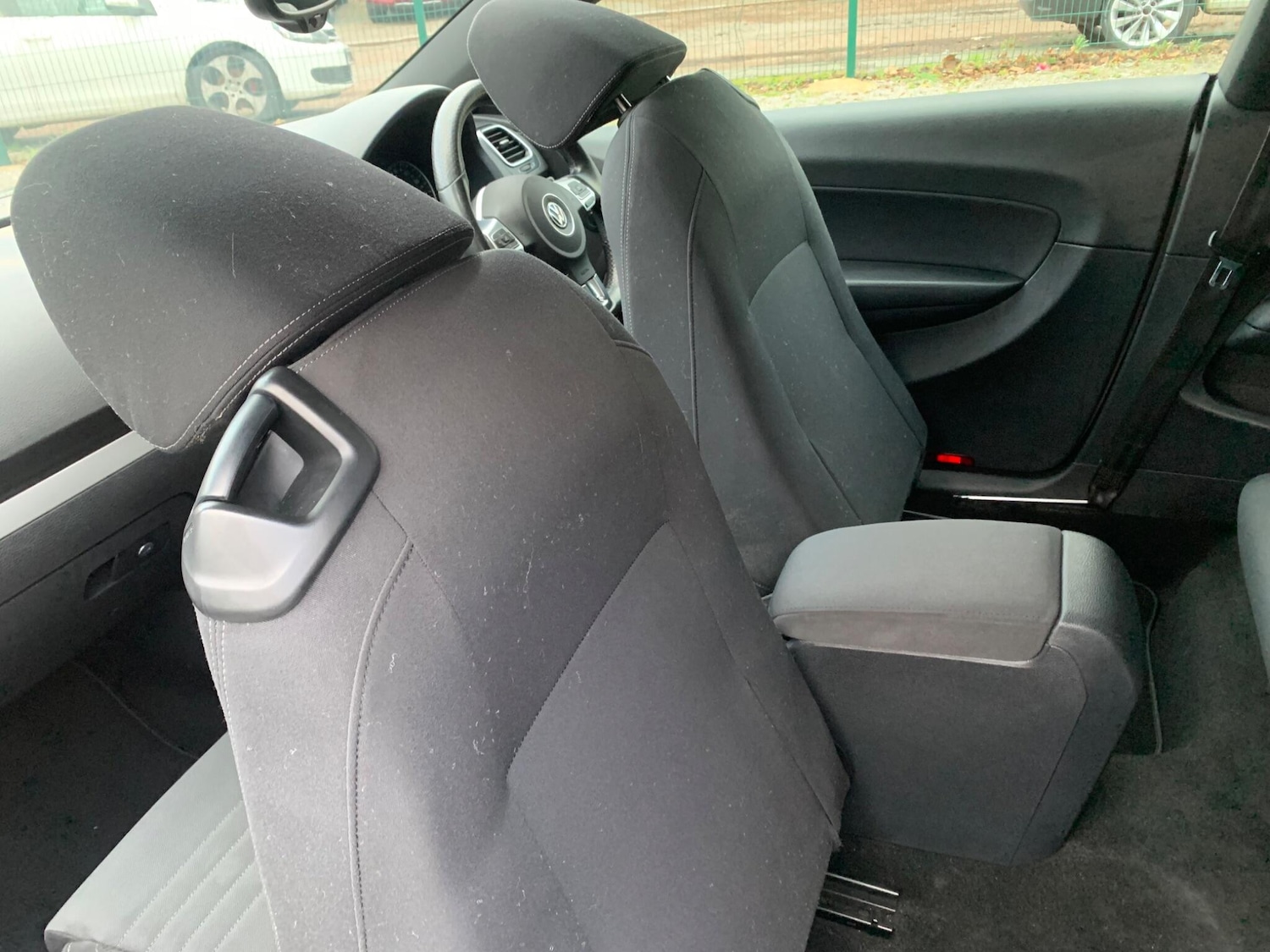 Used Volkswagen Scirocco 2010 for sale - 77049698: Photo 27