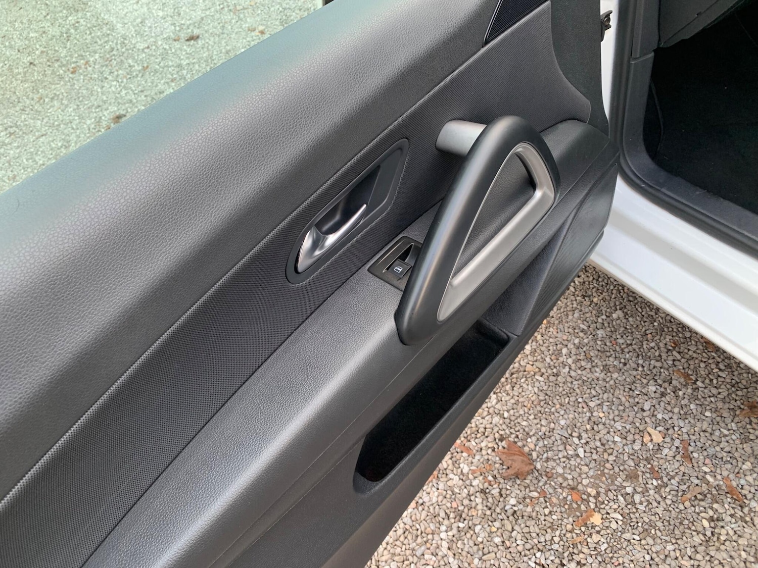 Used Volkswagen Scirocco 2010 for sale - 77049698: Photo 39