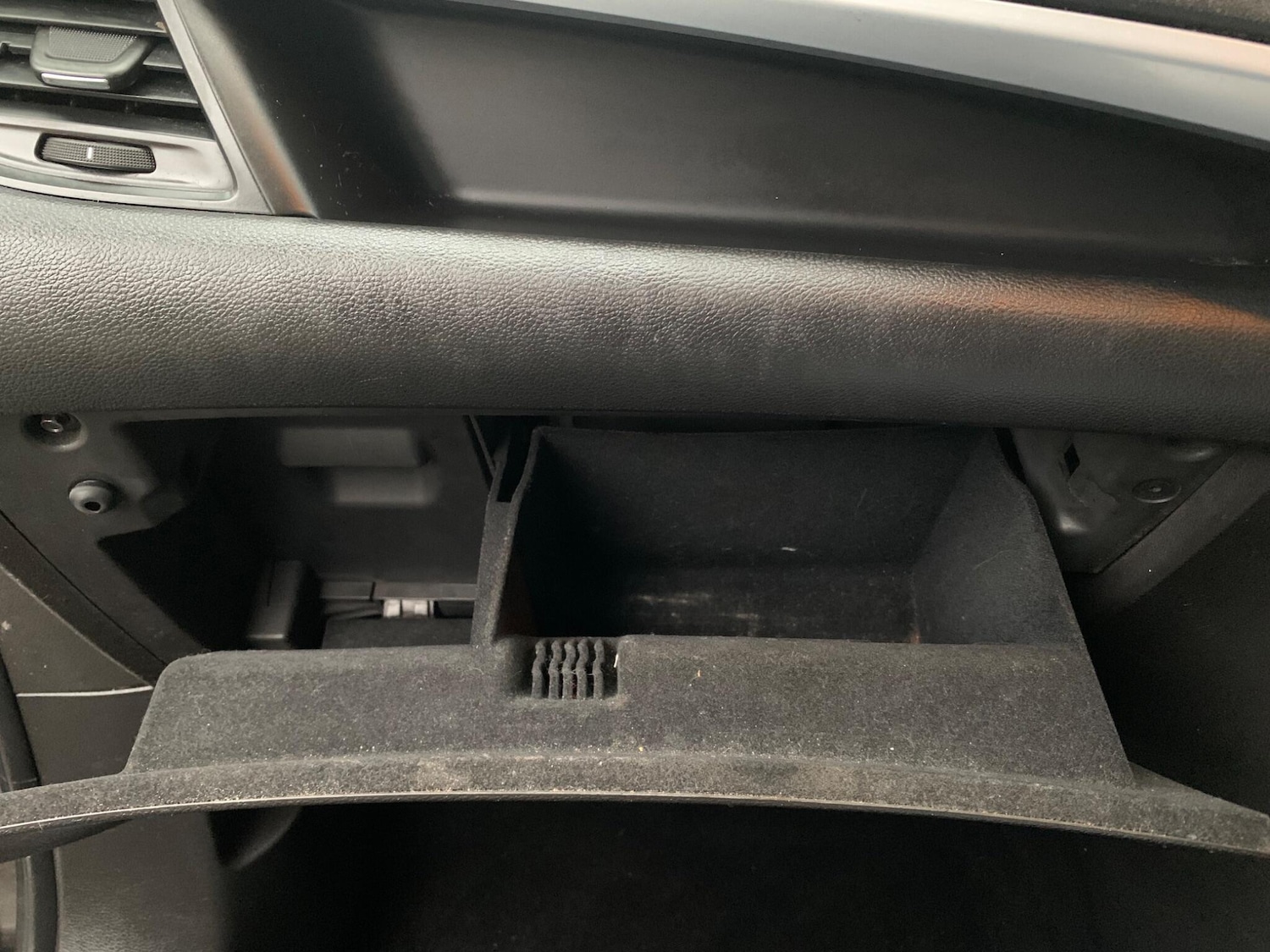 Used Vauxhall Zafira 2018 for sale - 77376708: Photo 42