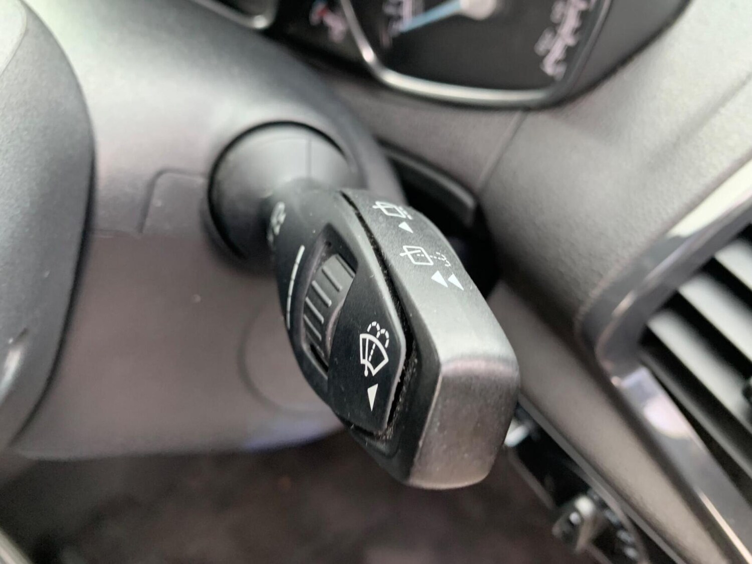 Used Ford Ecosport 2016 for sale - 77679061: Photo 16