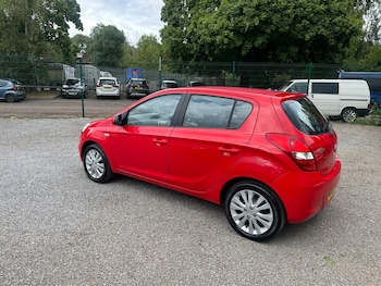 Used Hyundai i20 2010 for sale - 75431665: Photo
