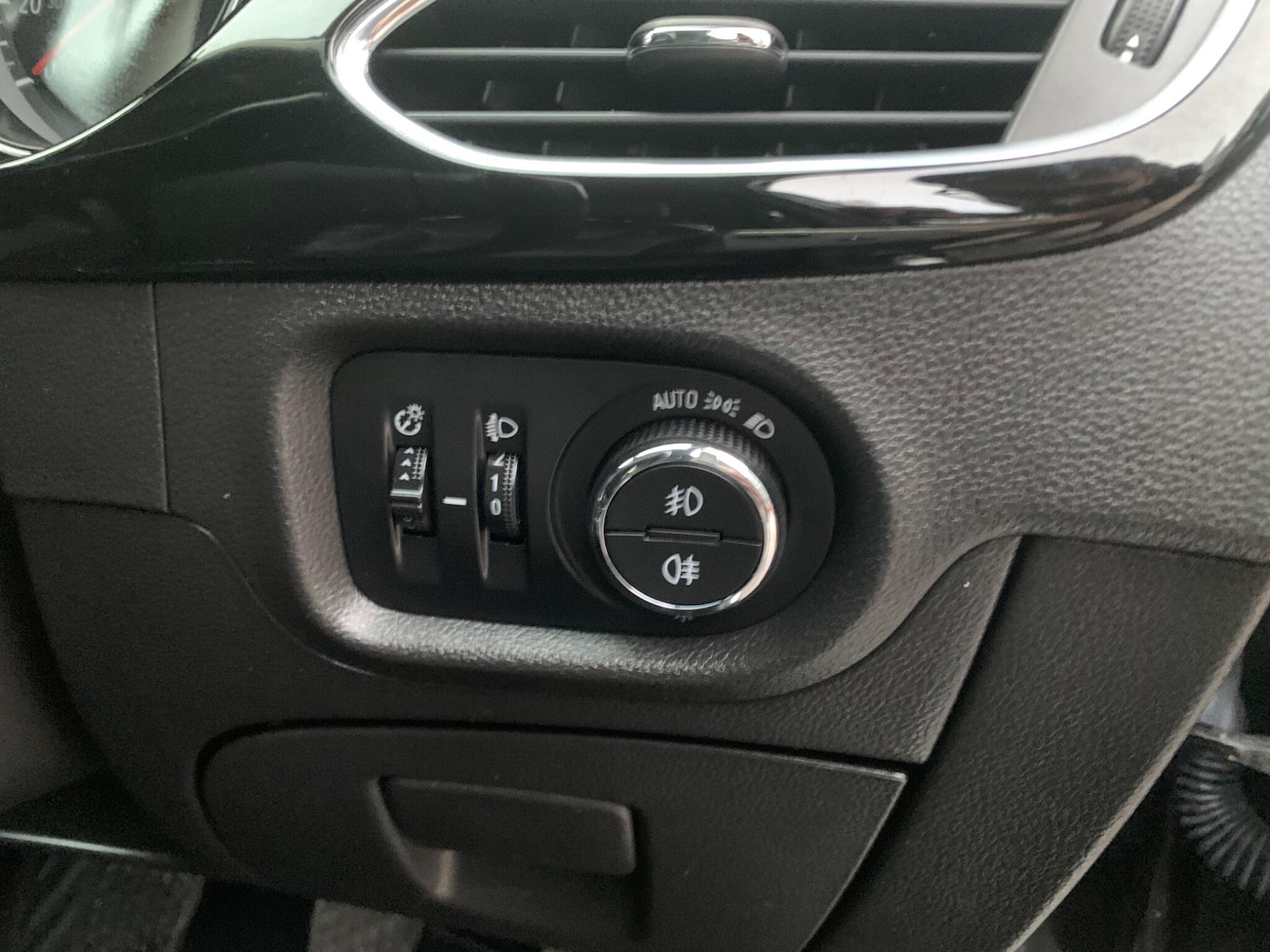 Used Vauxhall Astra 2018 for sale - 76942495: Photo 16