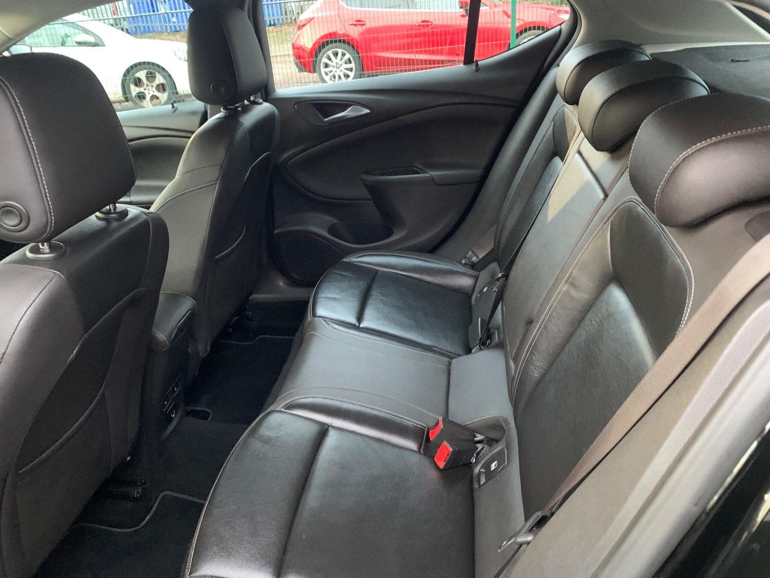 Used Vauxhall Astra 2018 for sale - 76942495: Photo 32