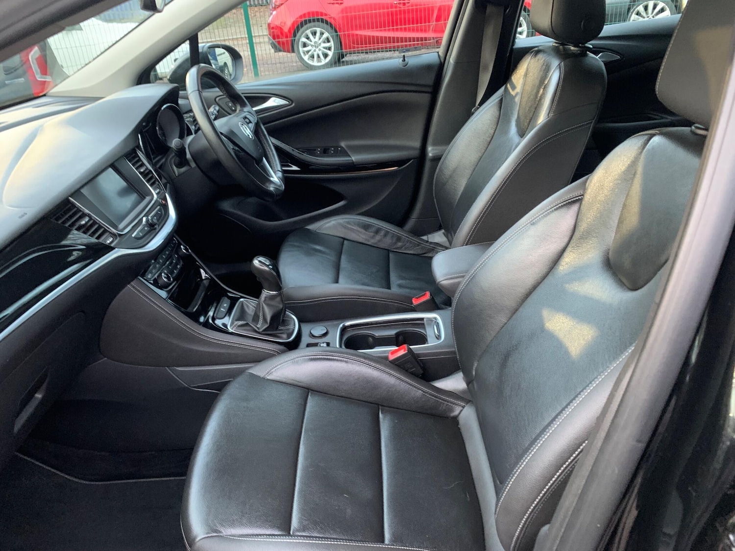 Used Vauxhall Astra 2018 for sale - 76942495: Photo 40