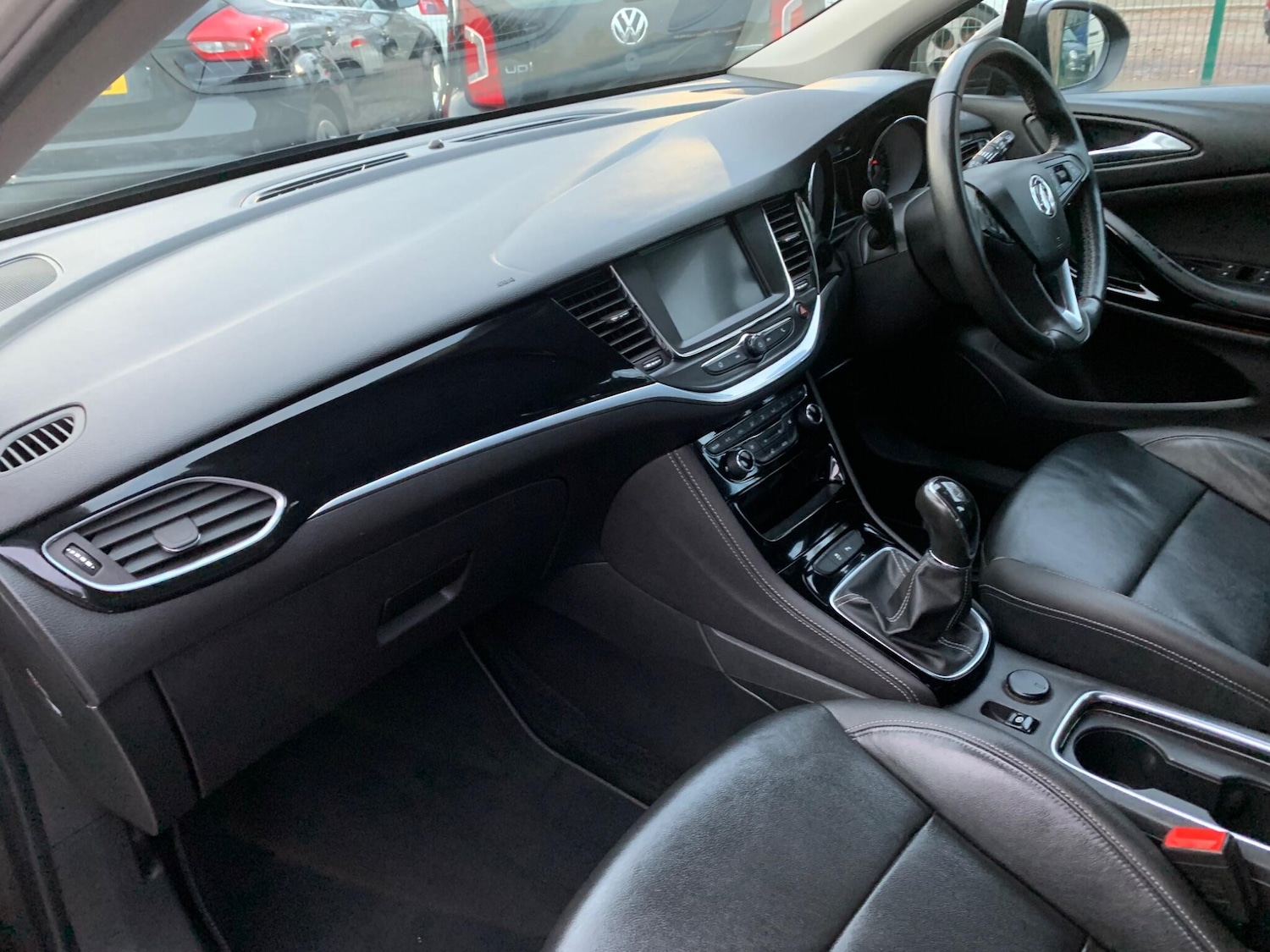 Used Vauxhall Astra 2018 for sale - 76942495: Photo 41