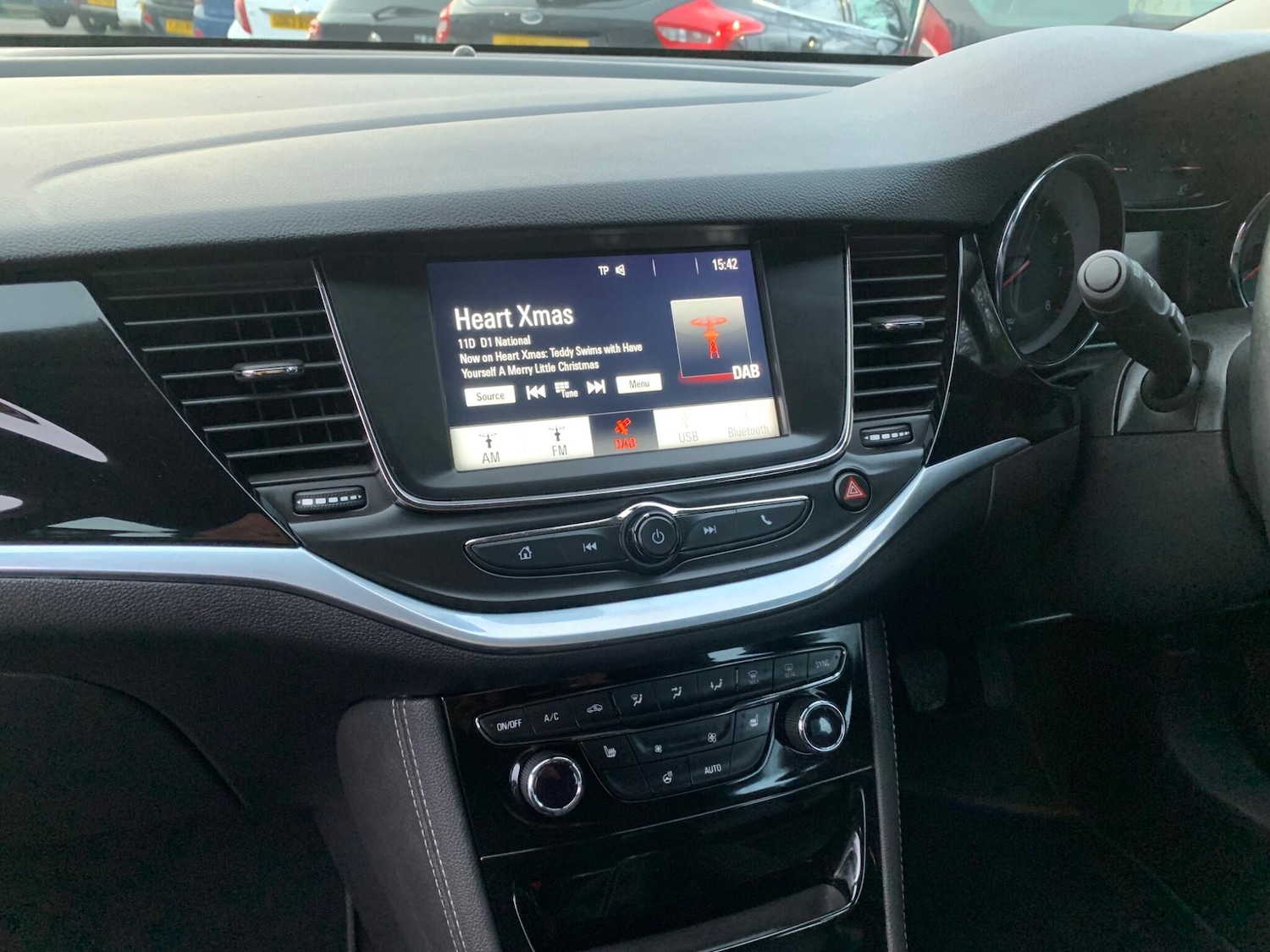 Used Vauxhall Astra 2018 for sale - 76942495: Photo 42