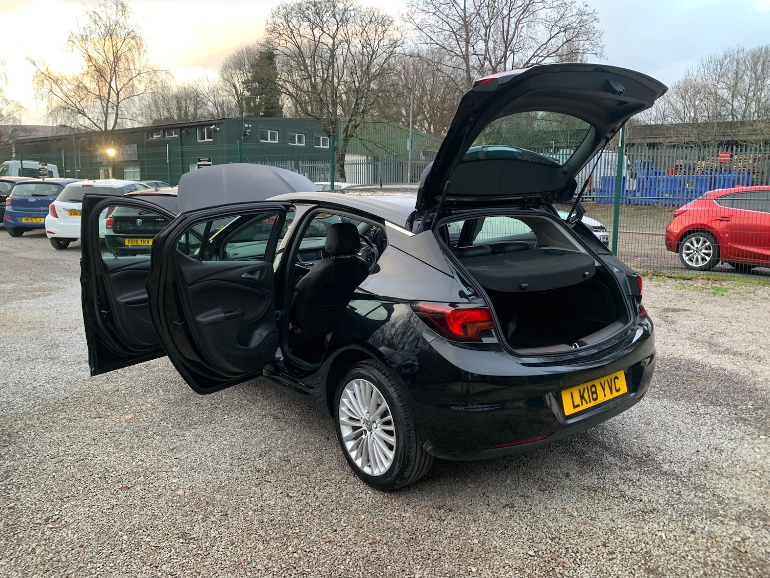 Used Vauxhall Astra 2018 for sale - 76942495: Photo 59