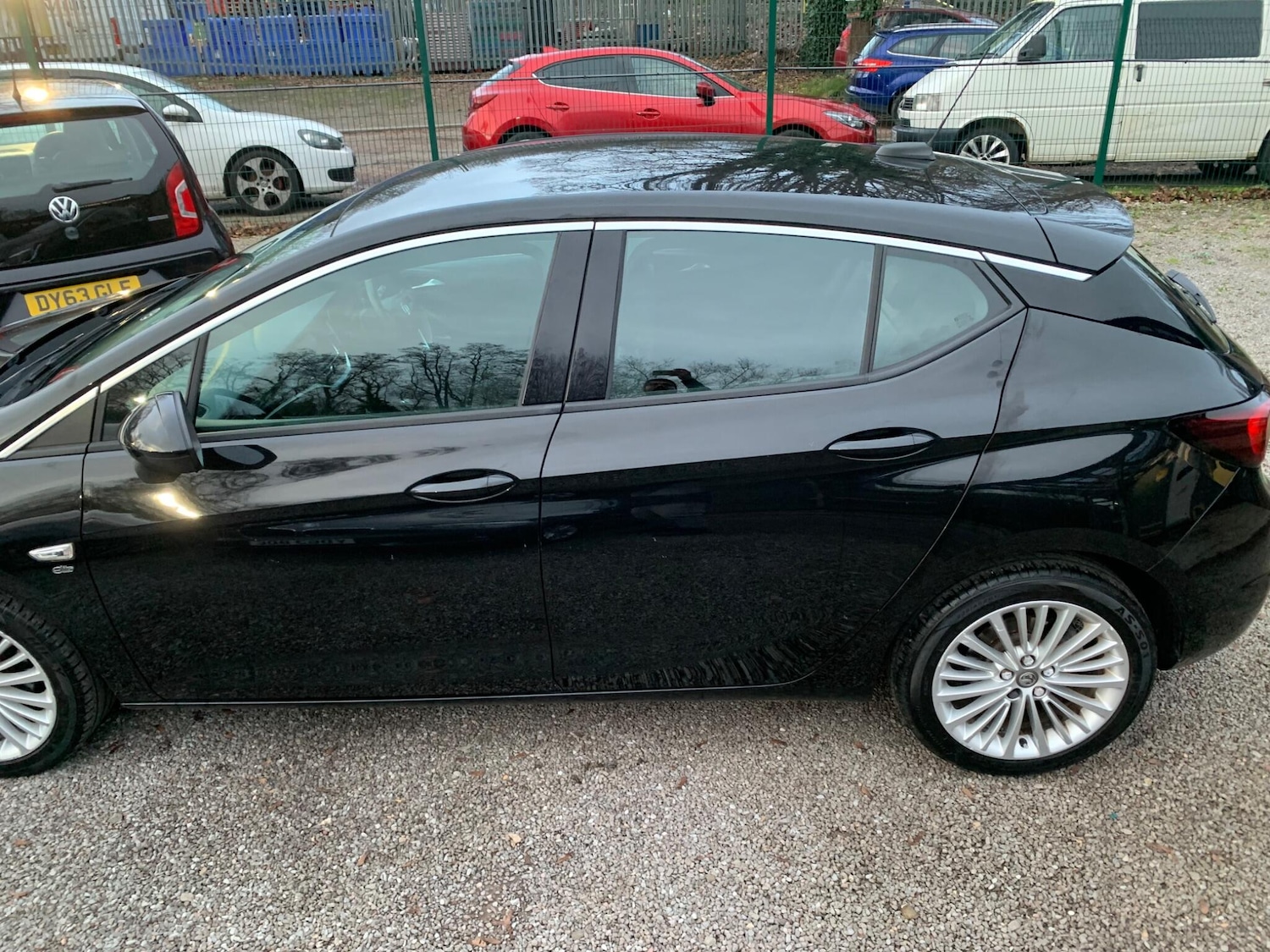Used Vauxhall Astra 2018 for sale - 76942495: Photo 90