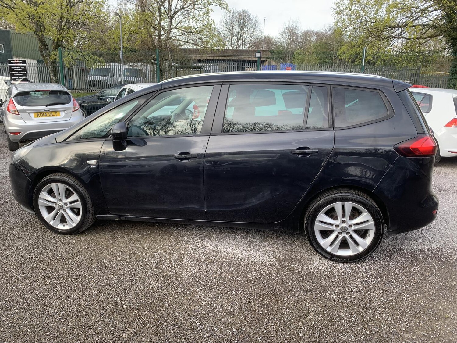 Used Vauxhall Zafira Tourer 2015 for sale - 78127255: Photo 10