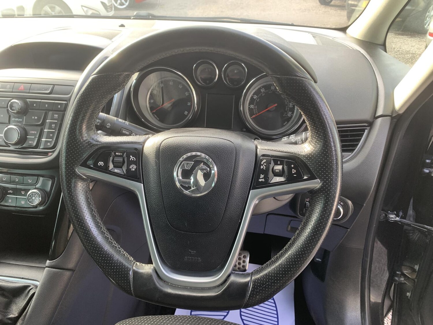 Used Vauxhall Zafira Tourer 2015 for sale - 78127255: Photo 11