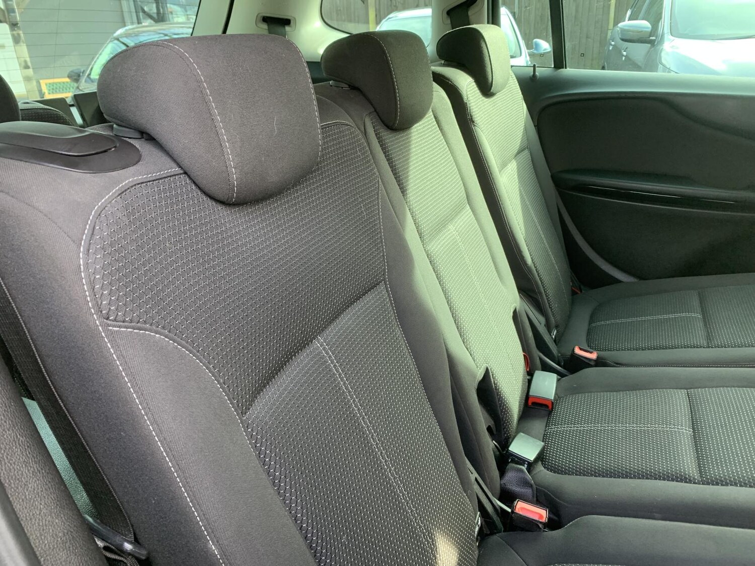 Used Vauxhall Zafira Tourer 2015 for sale - 78127255: Photo 23