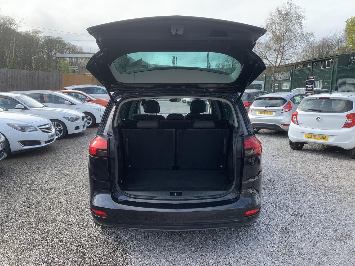 Used Vauxhall Zafira Tourer 2015 for sale - 78127255: Photo 26