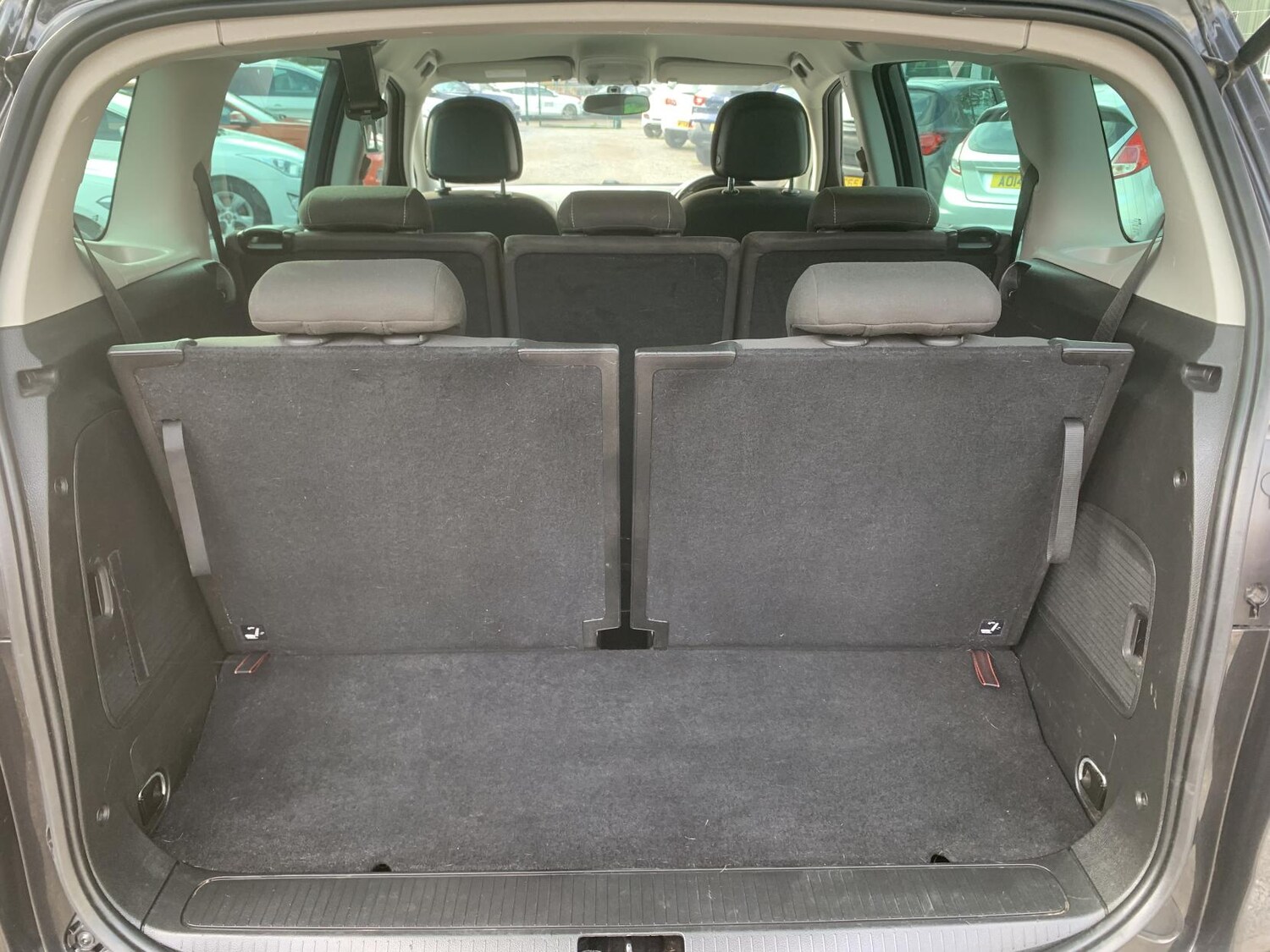 Used Vauxhall Zafira Tourer 2015 for sale - 78127255: Photo 27