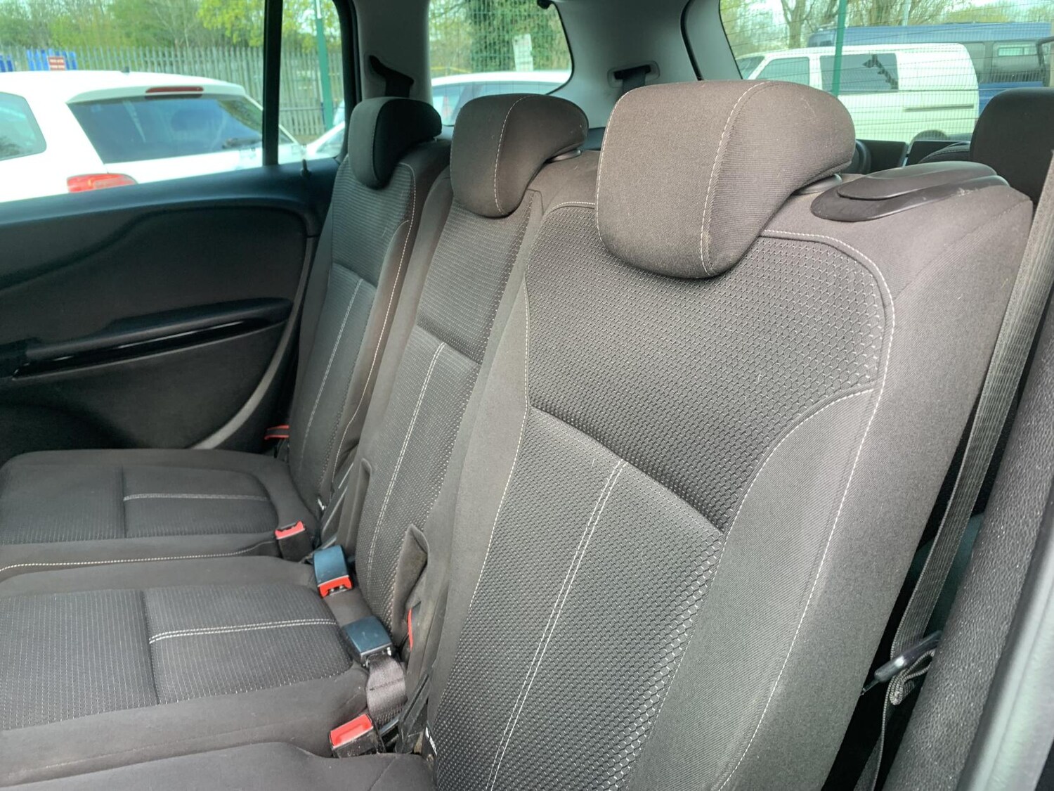 Used Vauxhall Zafira Tourer 2015 for sale - 78127255: Photo 30