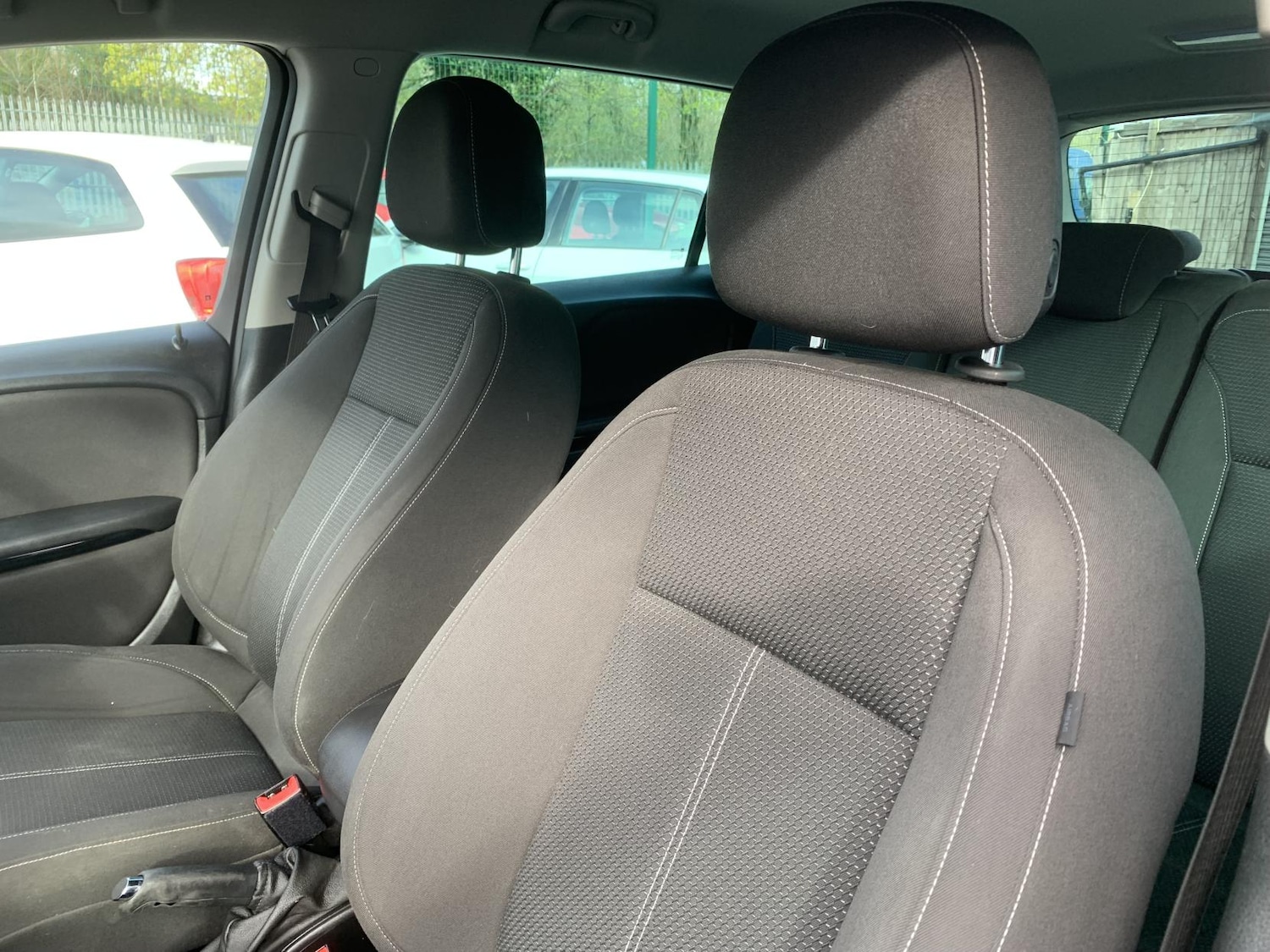 Used Vauxhall Zafira Tourer 2015 for sale - 78127255: Photo 36