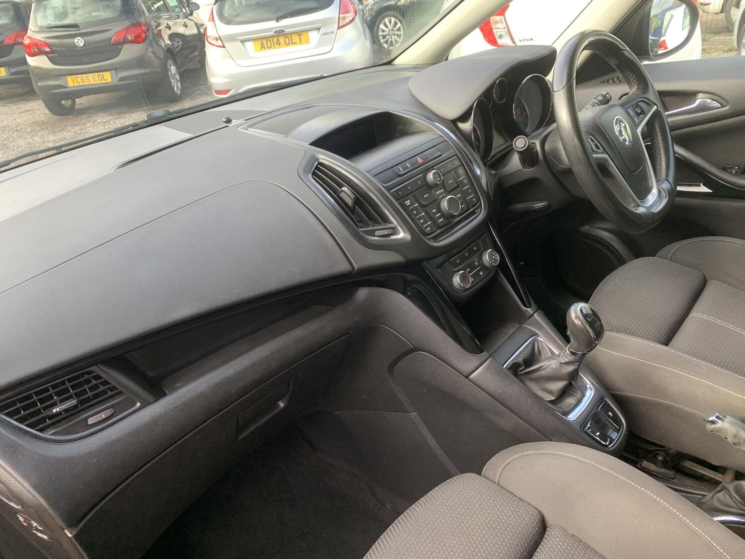 Used Vauxhall Zafira Tourer 2015 for sale - 78127255: Photo 39