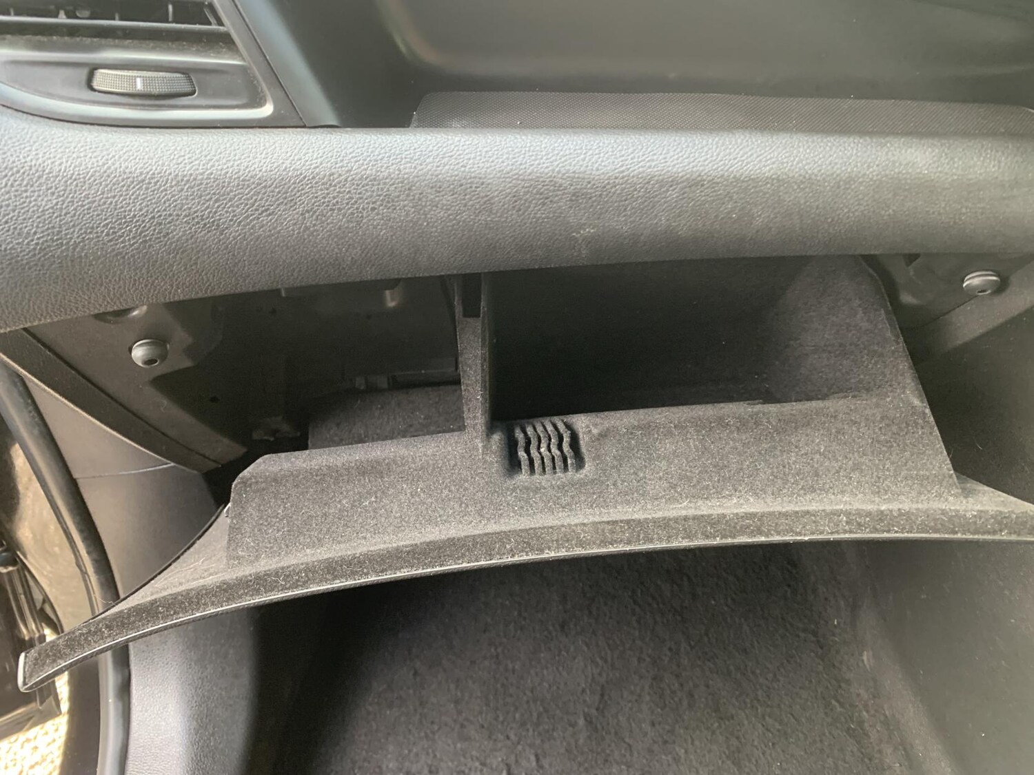 Used Vauxhall Zafira Tourer 2015 for sale - 78127255: Photo 44