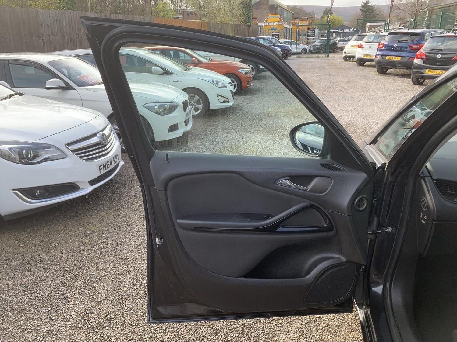 Used Vauxhall Zafira Tourer 2015 for sale - 78127255: Photo 45