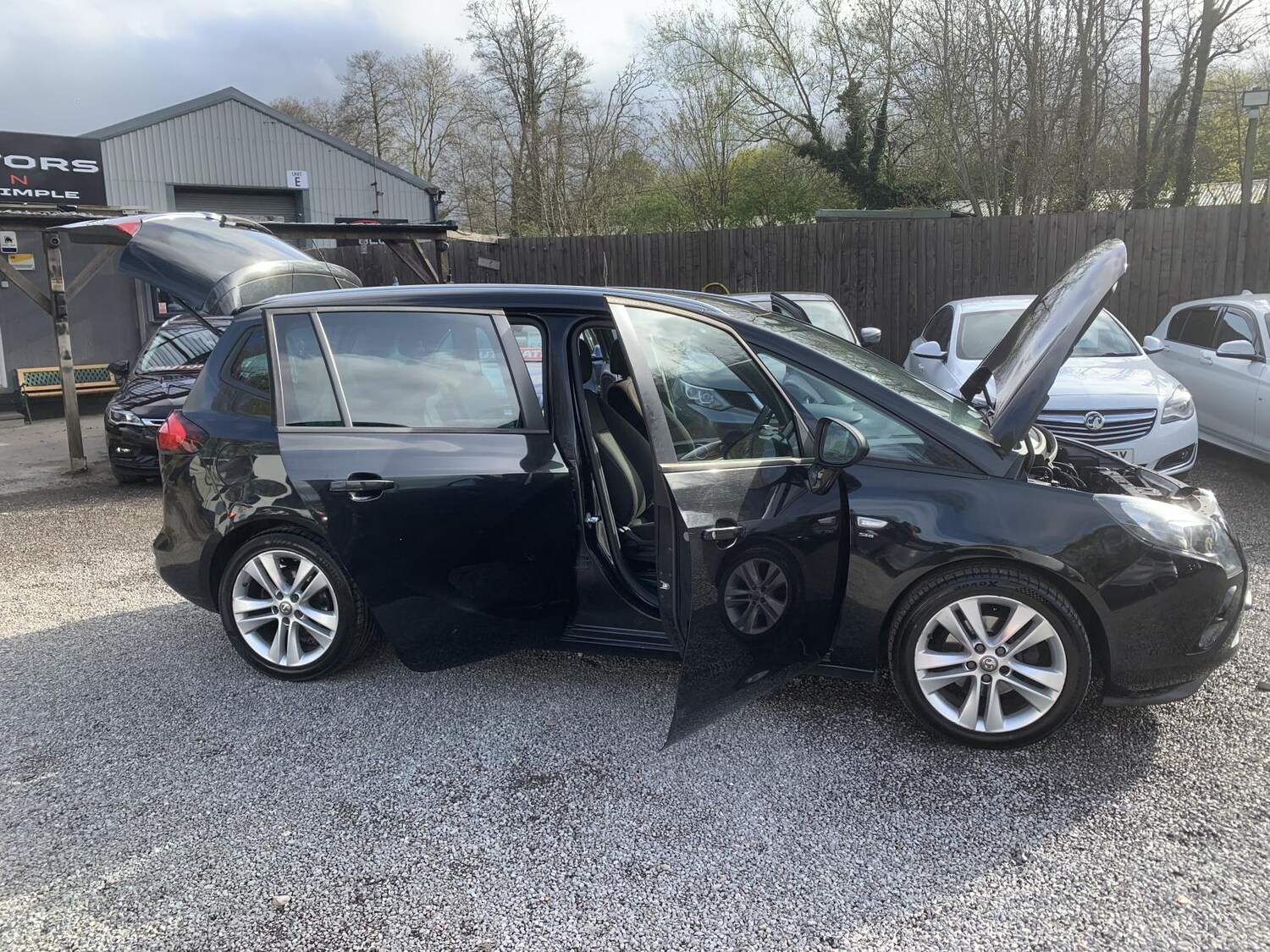 Used Vauxhall Zafira Tourer 2015 for sale - 78127255: Photo 52