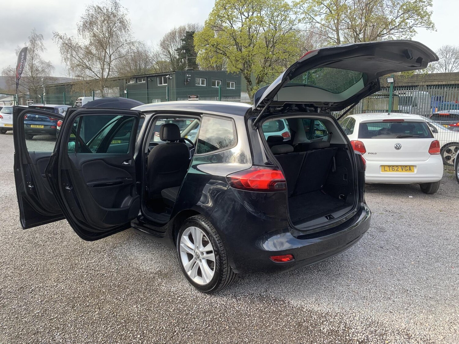 Used Vauxhall Zafira Tourer 2015 for sale - 78127255: Photo 55