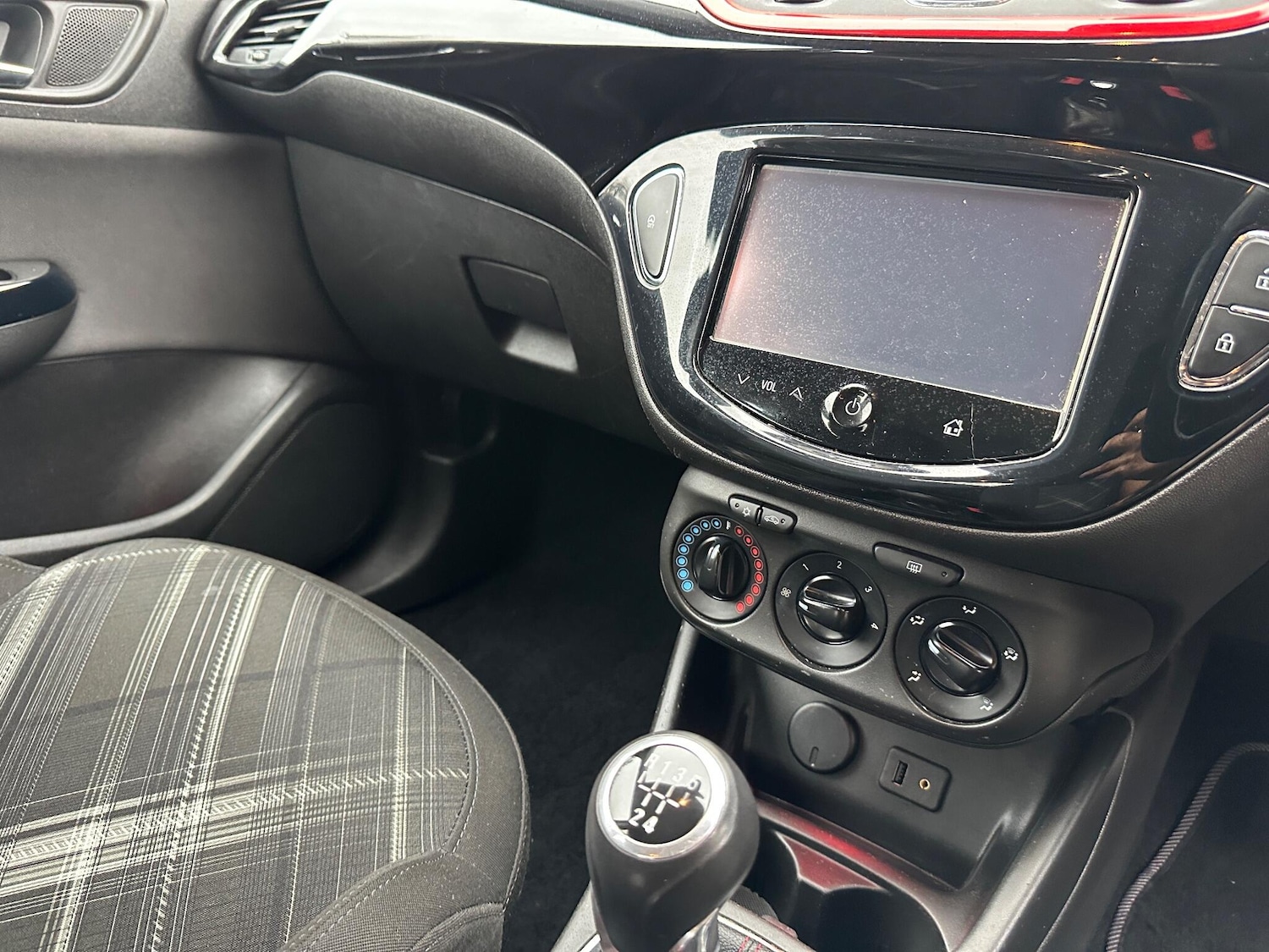 Used Vauxhall Corsa 2015 for sale - 76484961: Photo 17