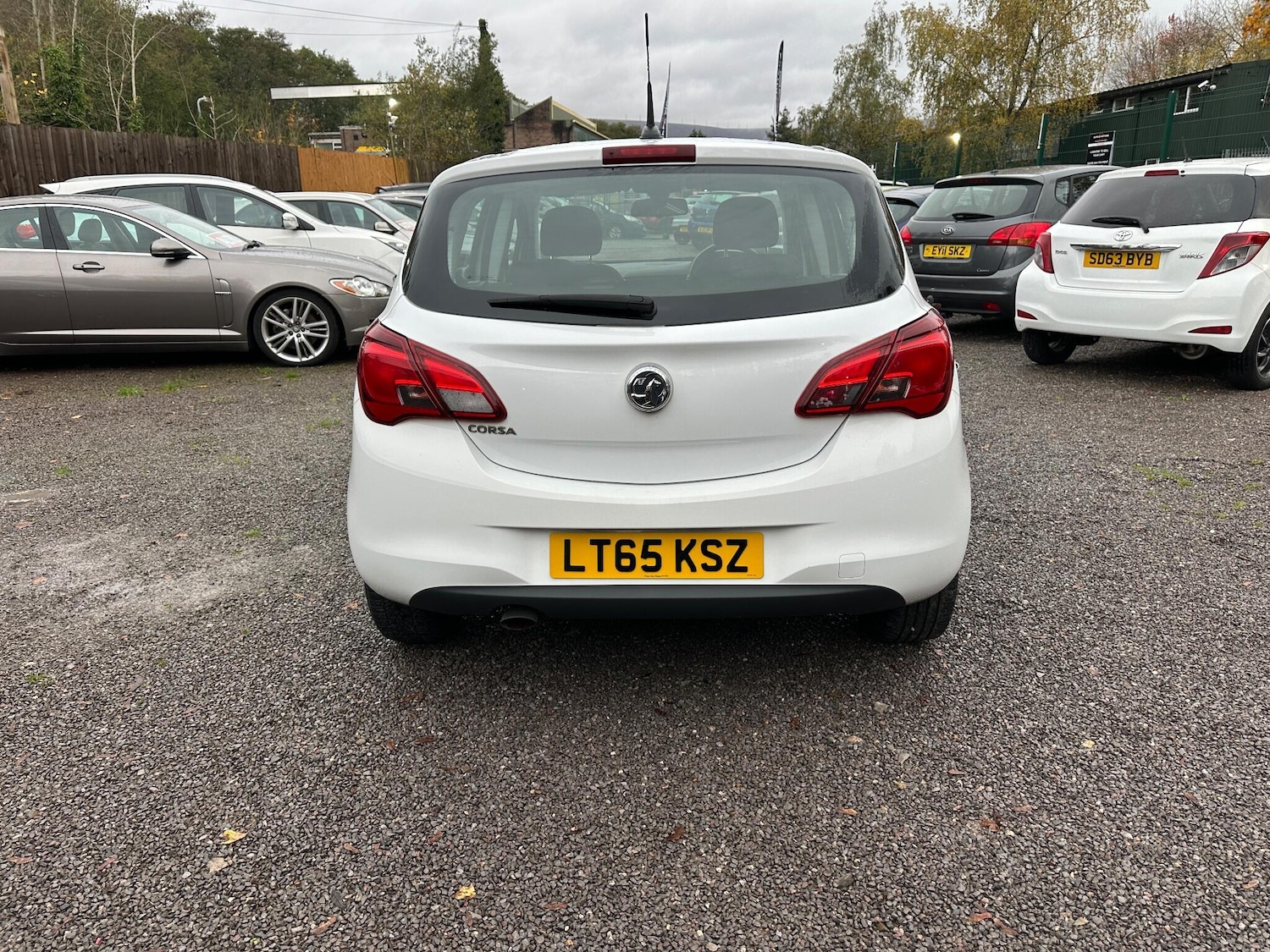 Used Vauxhall Corsa 2015 for sale - 76484961: Photo 4