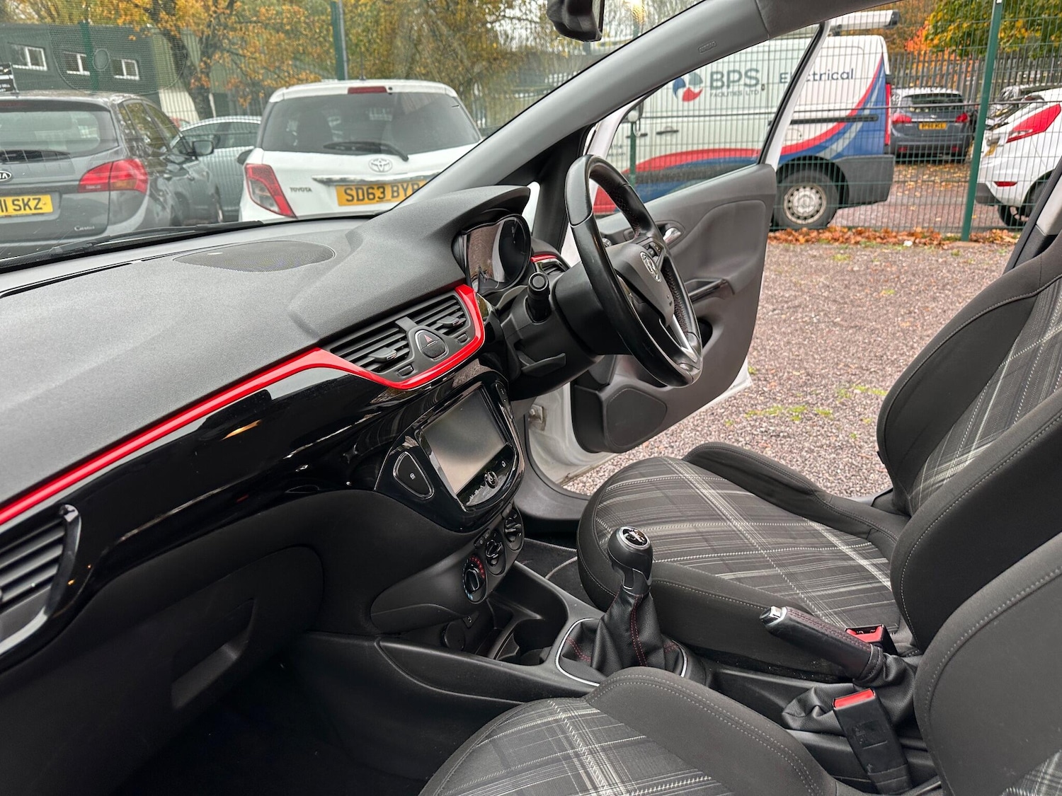 Used Vauxhall Corsa 2015 for sale - 76484961: Photo 41