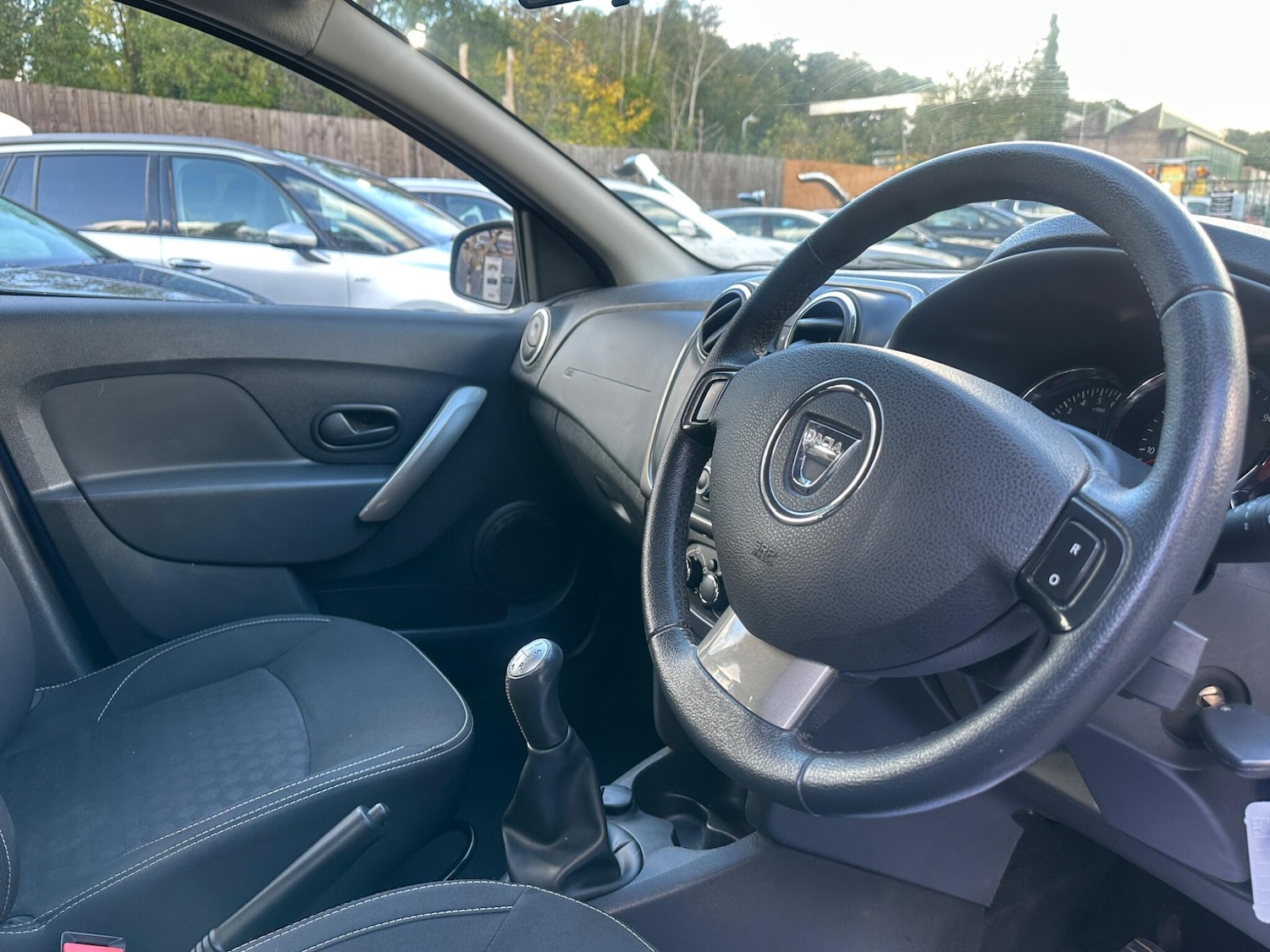 Used Dacia Sandero 2013 for sale - 76377682: Photo 12