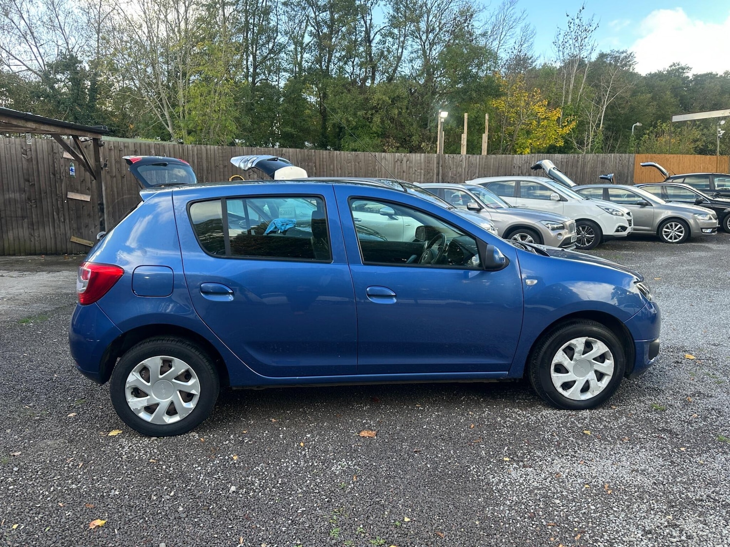Used Dacia Sandero 2013 for sale - 76377682: Photo 2