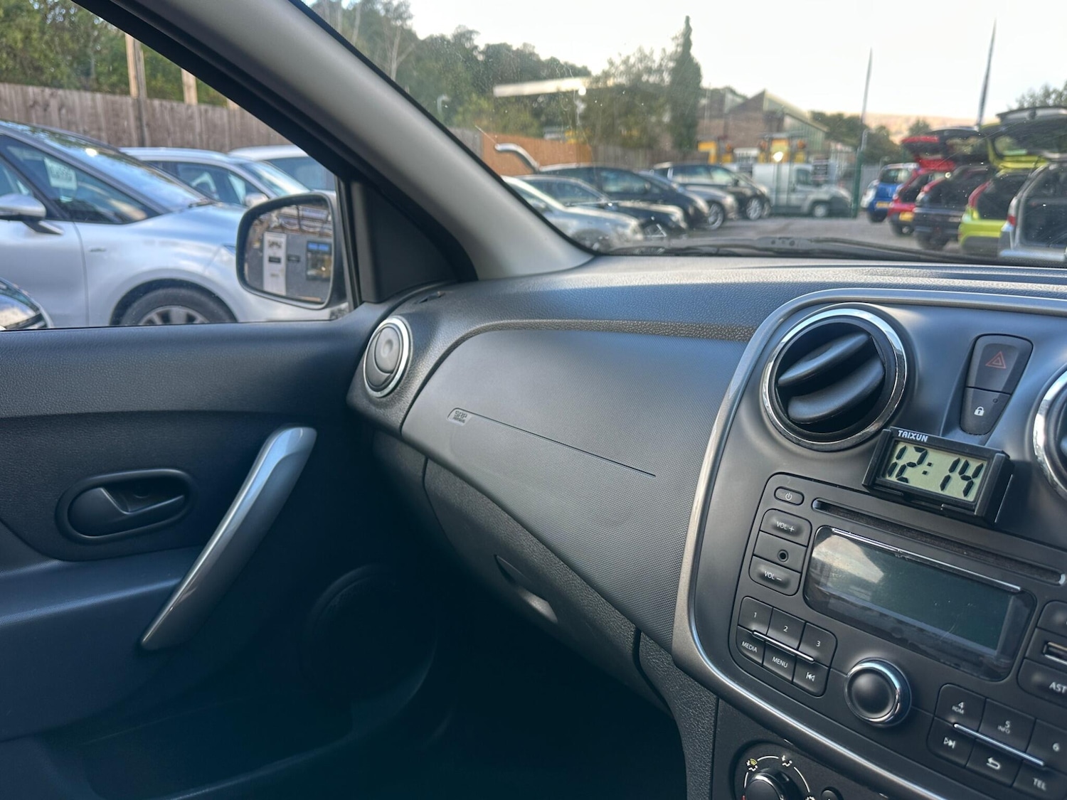 Used Dacia Sandero 2013 for sale - 76377682: Photo 22
