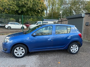 Used Dacia Sandero 2013 for sale - 76377682: Photo