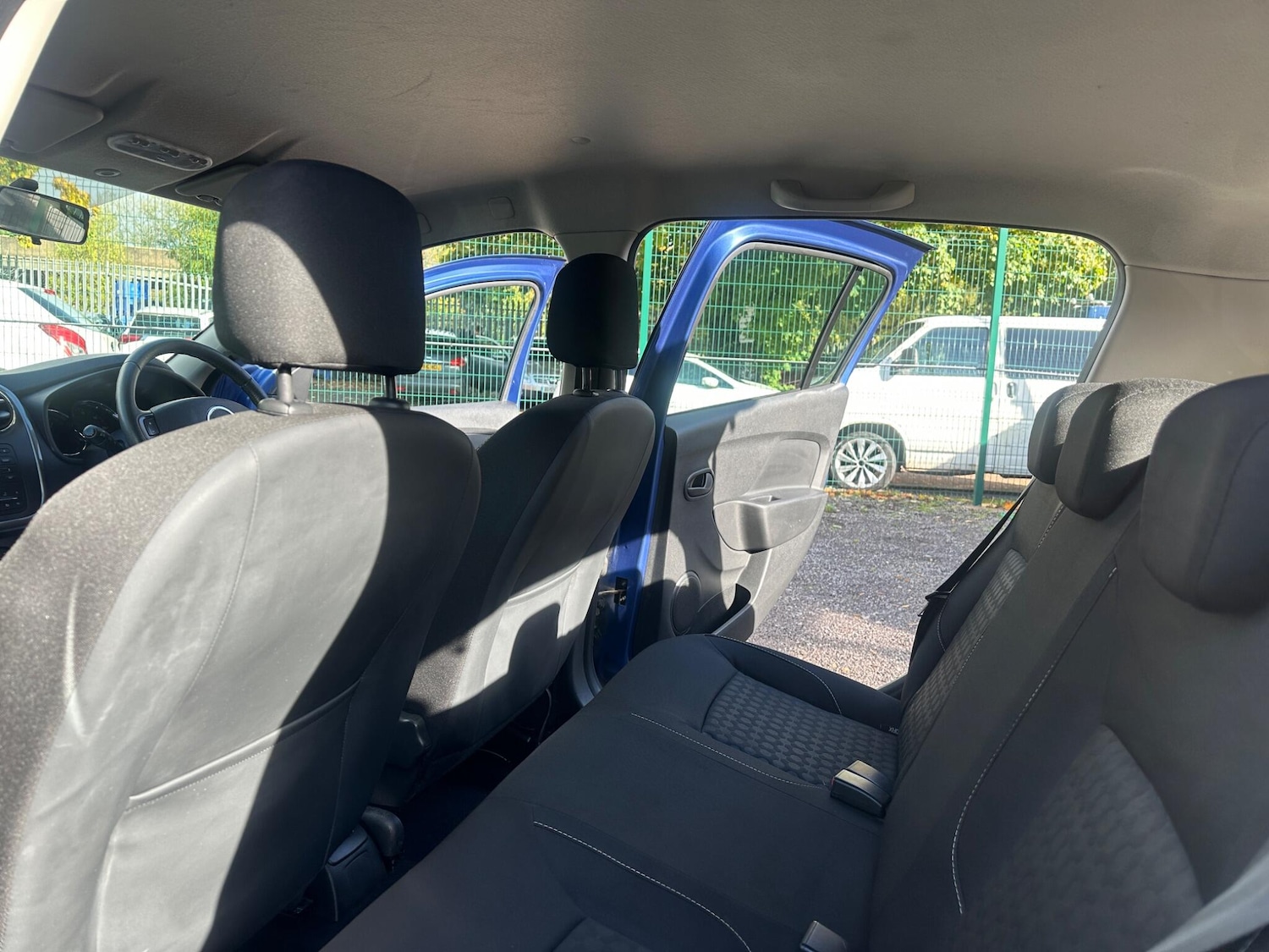 Used Dacia Sandero 2013 for sale - 76377682: Photo 40
