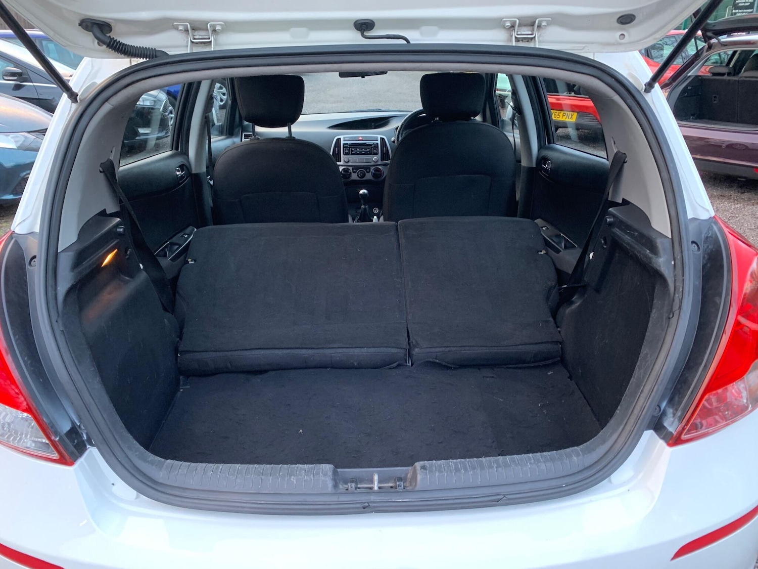 Used Hyundai i20 for sale - 77358840: Photo 29