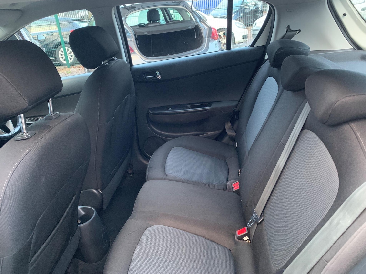 Used Hyundai i20 for sale - 77358840: Photo 31