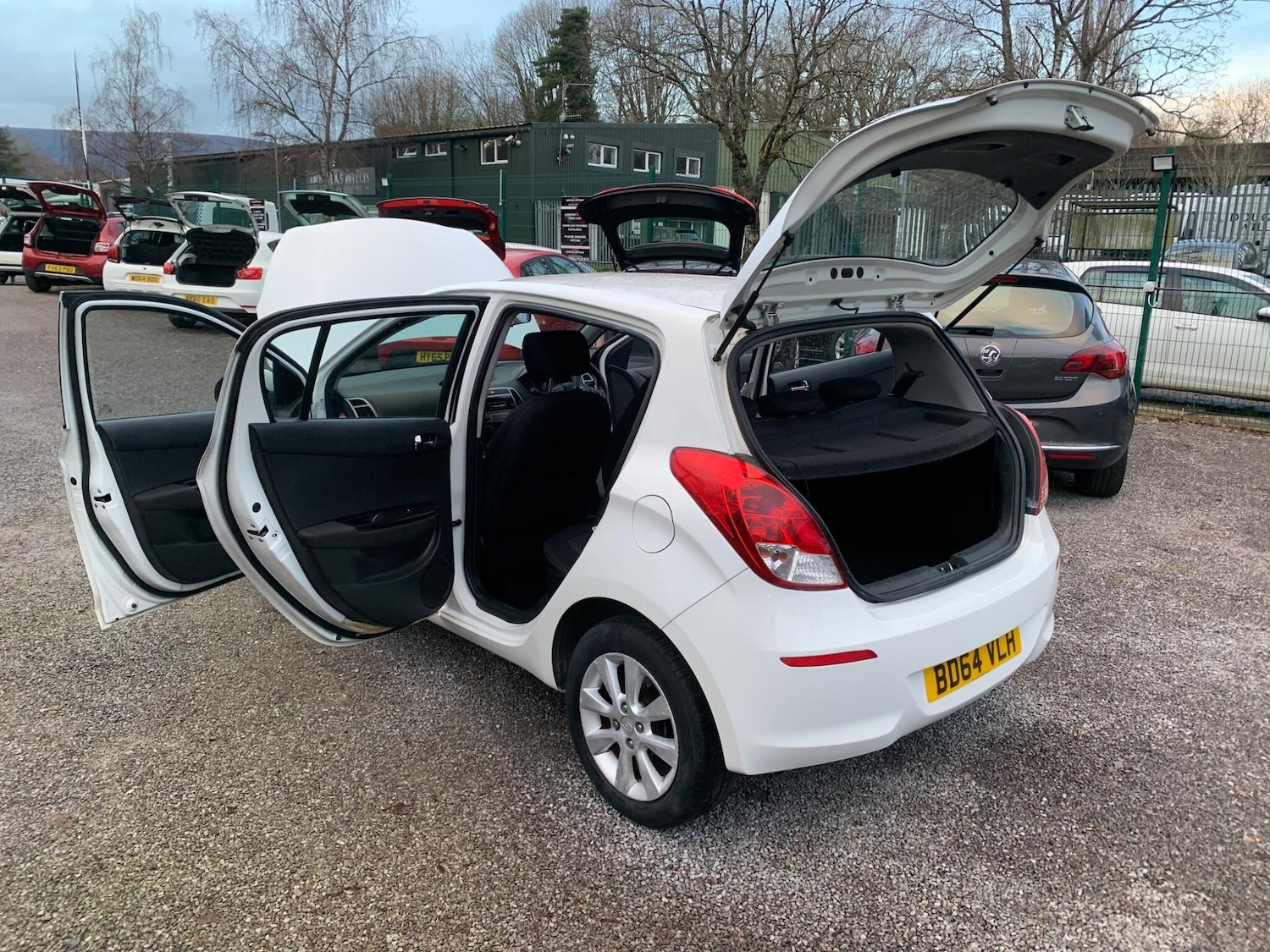 Used Hyundai i20 for sale - 77358840: Photo 56