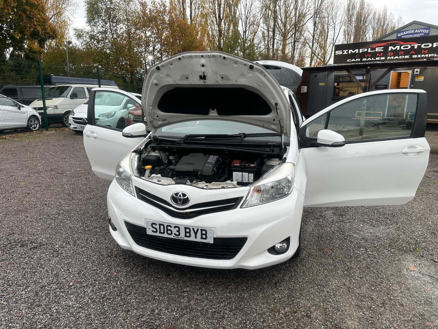 Used Toyota Yaris 2013 for sale - 76484761: Photo 55