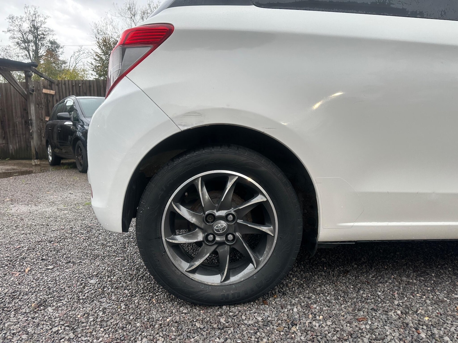 Used Toyota Yaris 2013 for sale - 76484761: Photo 61