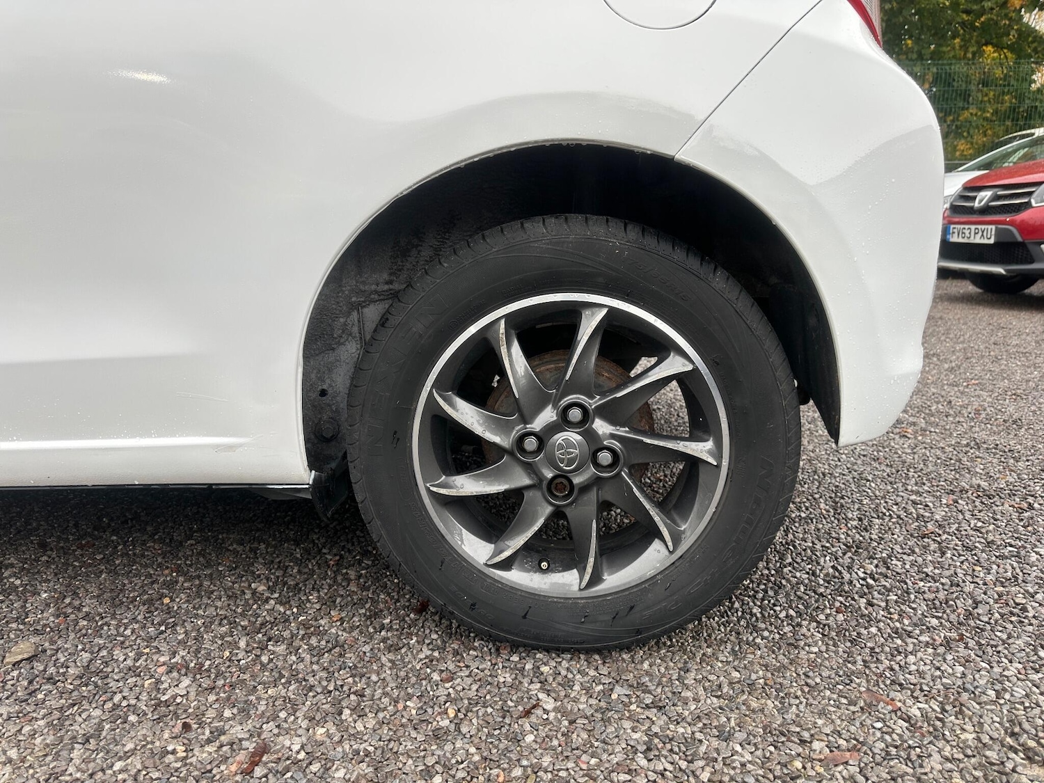 Used Toyota Yaris 2013 for sale - 76484761: Photo 69